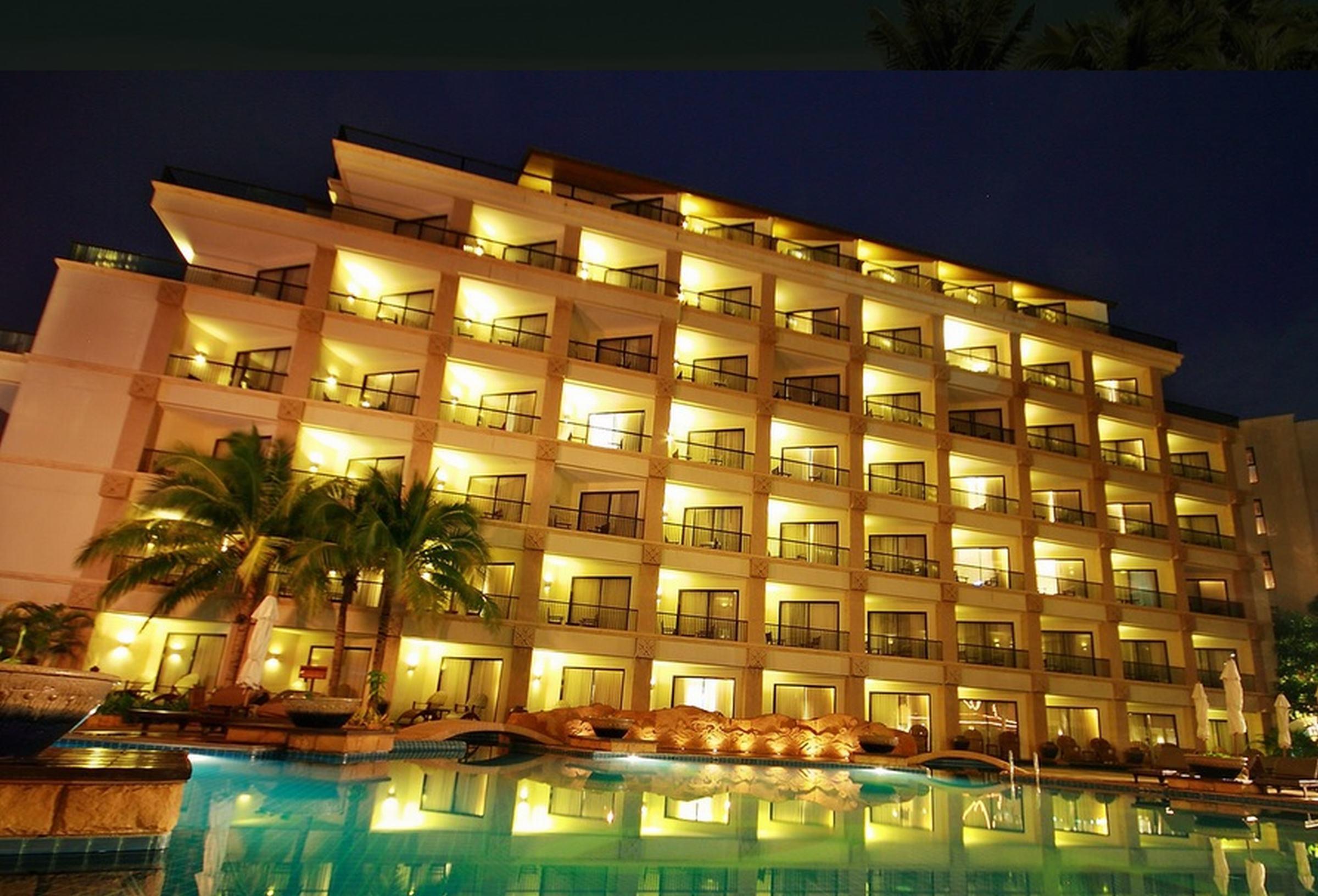 Garden Cliff Resort And Spa Pattaya Exterior foto