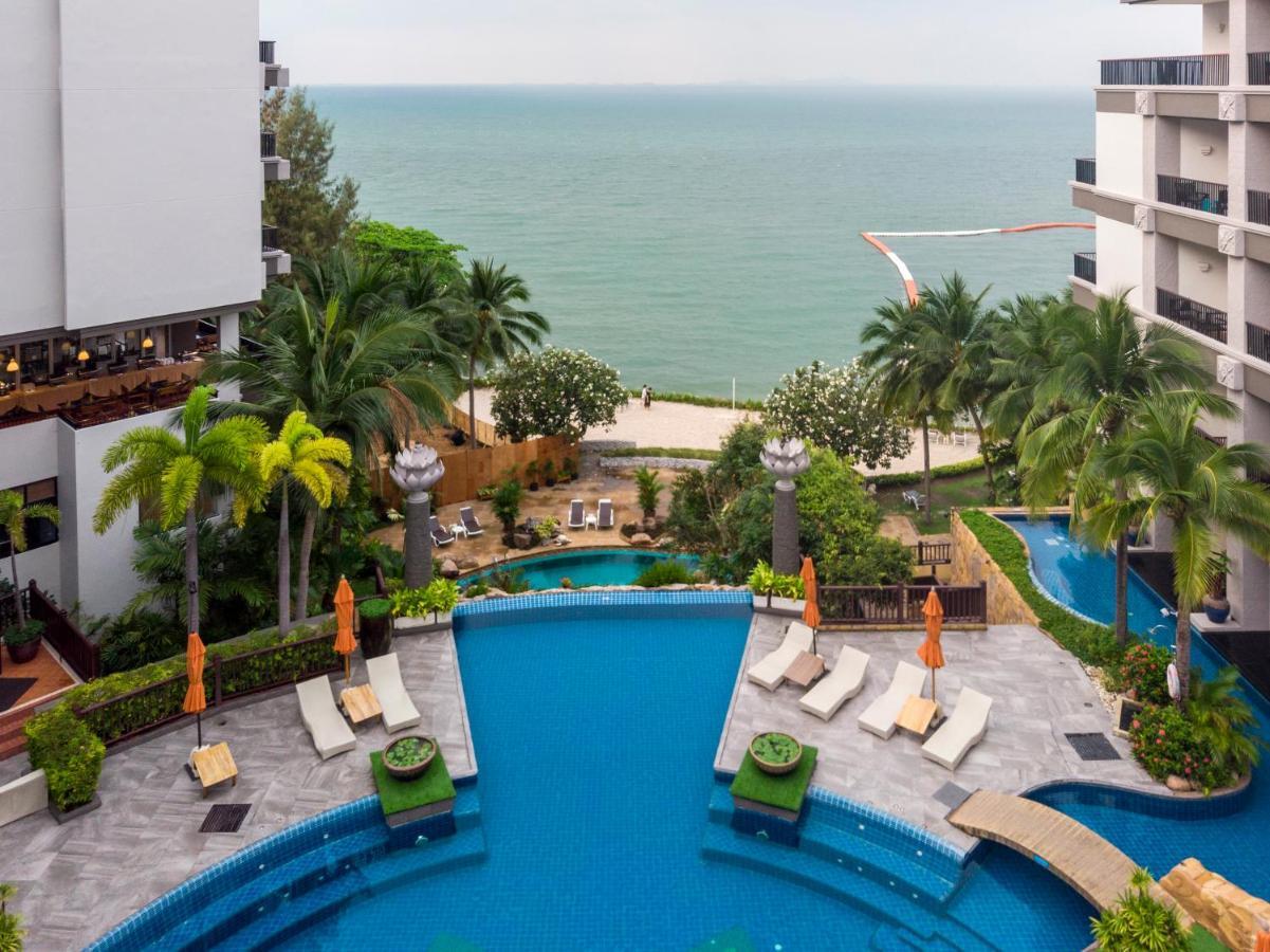 Garden Cliff Resort And Spa Pattaya Exterior foto