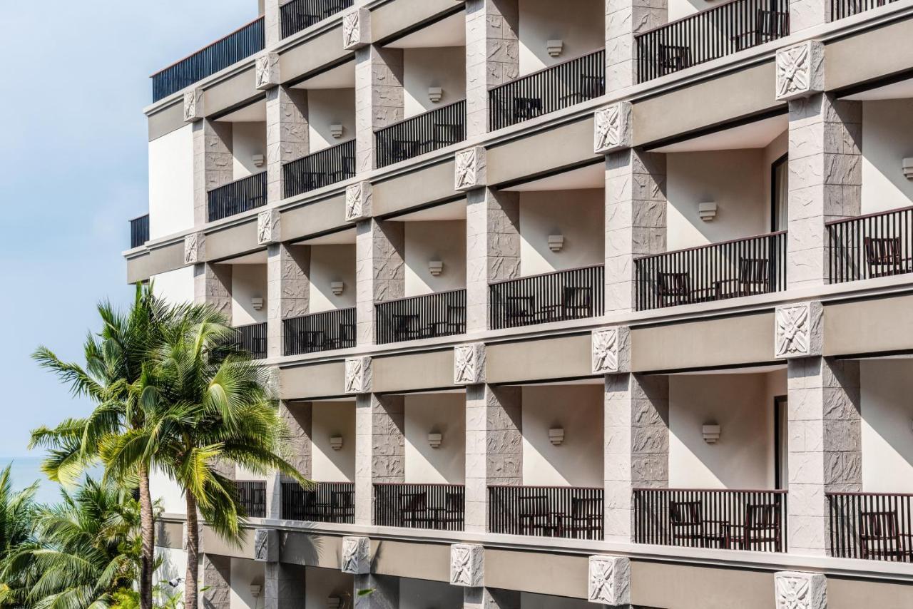 Garden Cliff Resort And Spa Pattaya Exterior foto
