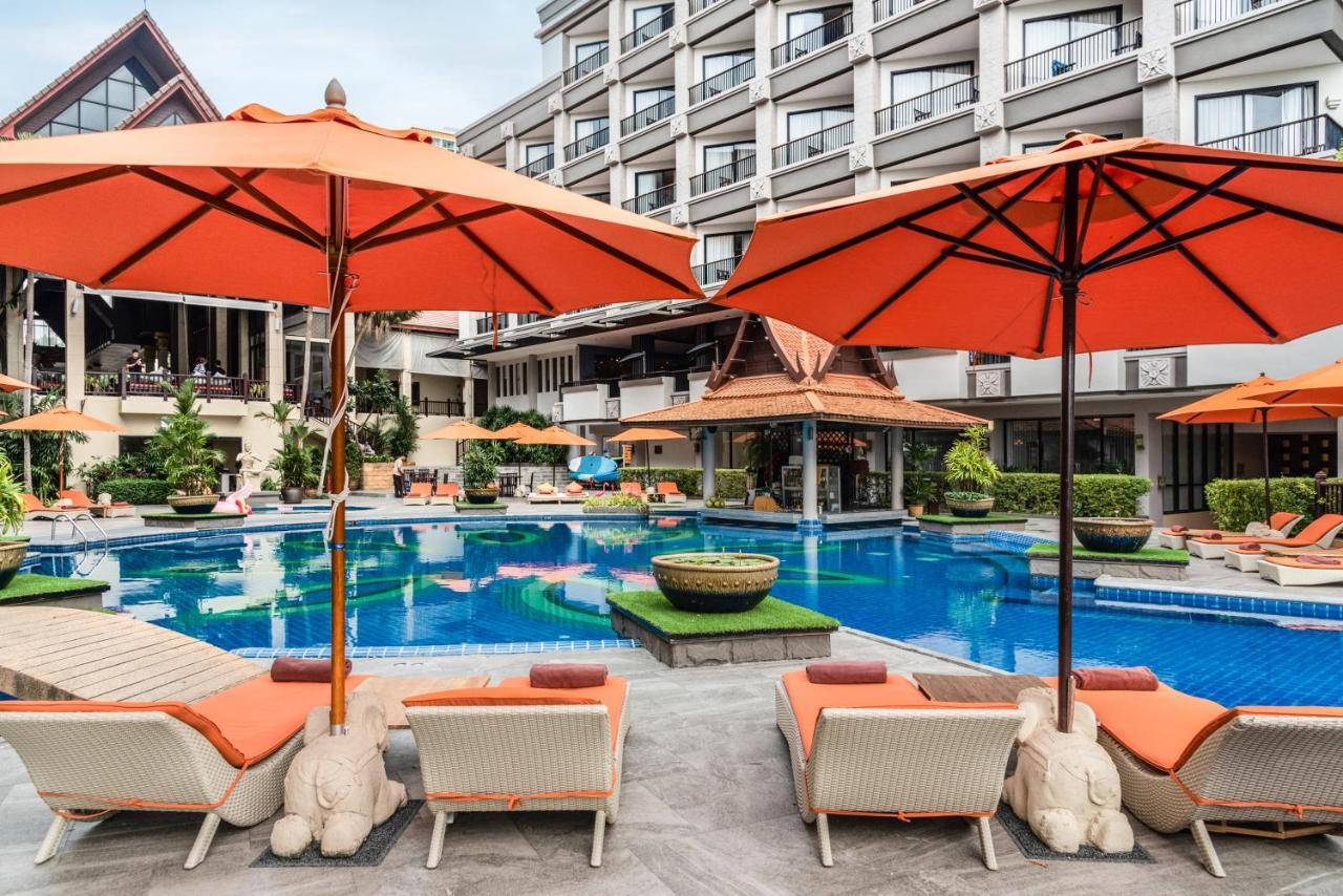 Garden Cliff Resort And Spa Pattaya Exterior foto
